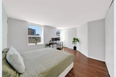 [Address not provided], Chicago, IL 60654 - Photo 11