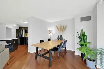 [Address not provided], Chicago, IL 60654 - Photo 9