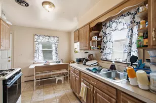 515 Asbury Ave, Evanston, IL 60202 - Photo 7