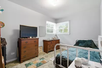 515 Asbury Avenue, Evanston, IL 60202 - Photo 9