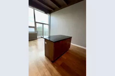 4131 W Belmont Avenue #413, Chicago, IL 60641 - Photo 11