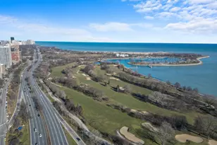3950 N Lake Shore Dr, Chicago, IL 60613 - Photo 21