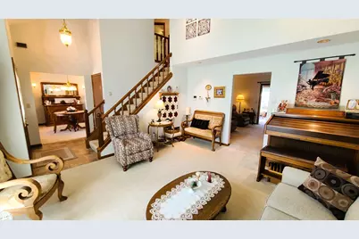 256 Cambridge Court, Dixon, IL 61021 - Photo 5