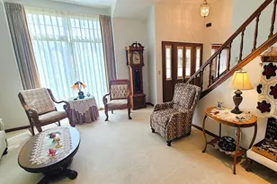 256 Cambridge Ct, Dixon, IL 61021 - Photo 3