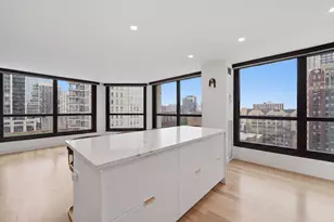 1030 N State St, Chicago, IL 60610 - Photo 5