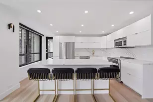 1030 N State St, Chicago, IL 60610 - Photo 7