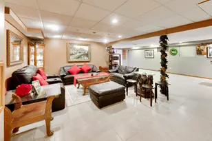 8751 Carlisle Ct, Darien, IL 60561 - Photo 49