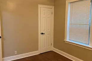 10240 S Eberhart Ave, Chicago, IL 60628 - Photo 27