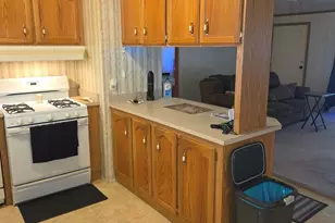1071 Lake Terrace Rd, Elgin, IL 60123 - Photo 9