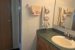 1071 Lake Terrace Rd, Elgin, IL 60123 - Photo 15