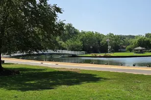 1071 Lake Terrace Rd, Elgin, IL 60123 - Photo 19