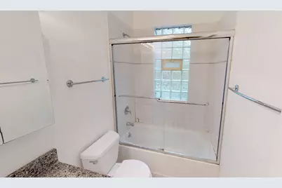 5327 S Harper Avenue #1, Chicago, IL 60615 - Photo 13