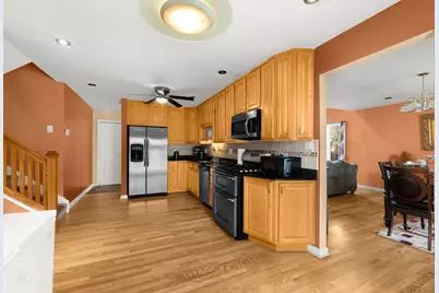 19533 Lake Lynwood Drive, Lynwood, IL 60411 - Photo 5