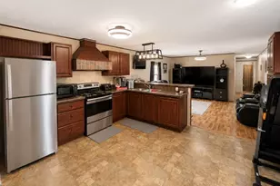 8800 S Harlem Ave, Bridgeview, IL 60455 - Photo 7