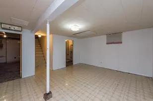 49 S Lewis Ave, Waukegan, IL 60085 - Photo 23