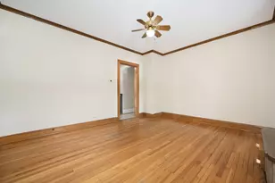 5434 W Wellington Ave, Chicago, IL 60641 - Photo 3