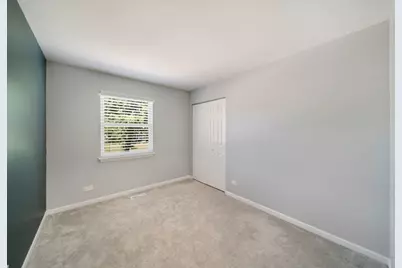 1384 Marble Hill Drive, Lake Zurich, IL 60047 - Photo 13