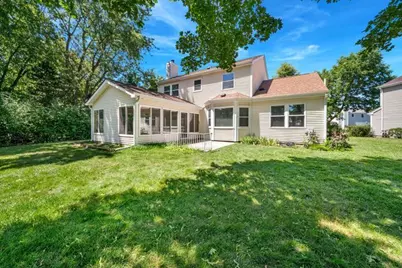 1384 Marble Hill Drive, Lake Zurich, IL 60047 - Photo 17