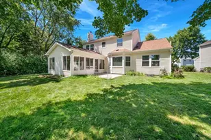 1384 Marble Hill Dr, Lake Zurich, IL 60047 - Photo 17