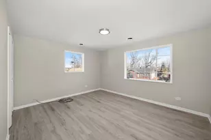 226 S Orchard Dr, Park Forest, IL 60466 - Photo 11