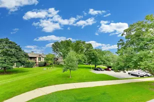 440 Raintree Ct, Glen Ellyn, IL 60137 - Photo 19