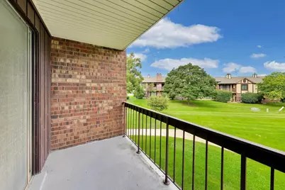440 Raintree Court #2J, Glen Ellyn, IL 60137 - Photo 17