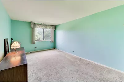 440 Raintree Court #2J, Glen Ellyn, IL 60137 - Photo 13