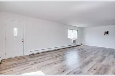 1313B S Rebecca Road #210, Lombard, IL 60148 - Photo 11
