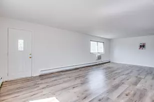 1313B S Rebecca Rd, Lombard, IL 60148 - Photo 11