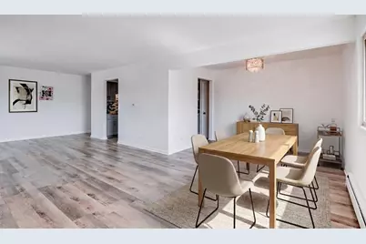 1313B S Rebecca Road #210, Lombard, IL 60148 - Photo 5