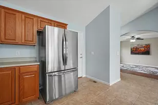 2506 Windward Blvd, Champaign, IL 61821 - Photo 11