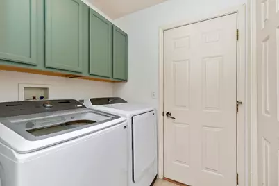 123 Devonshire Drive, Dekalb, IL 60115 - Photo 13