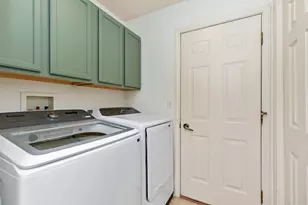 123 Devonshire Dr, Dekalb, IL 60115 - Photo 13