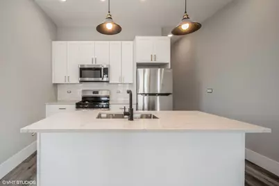 639 W 18th Street #2F, Chicago, IL 60616 - Photo 3