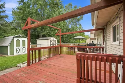 1816 Whitney Drive, Hanover Park, IL 60133 - Photo 17
