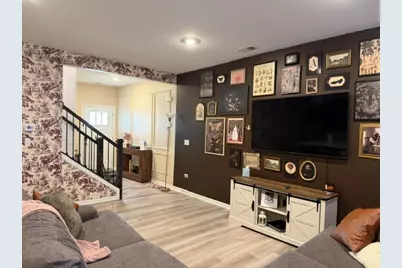 341 Red Oak Circle, Volo, IL 60020 - Photo 5