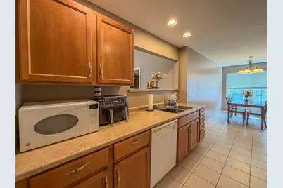 636 Sedgegrass Drive, Champaign, IL 61822 - Photo 7