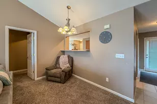 636 Sedgegrass Dr, Champaign, IL 61822 - Photo 13