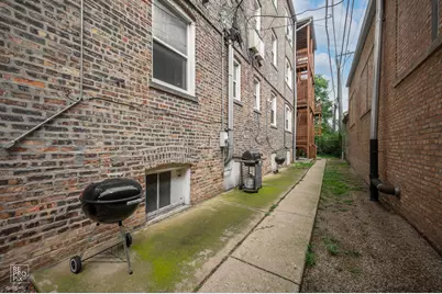 731 W Bittersweet Place #2S, Chicago, IL 60613 - Photo 11