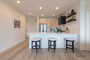 859 W Erie St, Chicago, IL 60642 - Photo 7