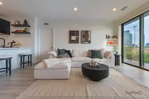 859 W Erie St, Chicago, IL 60642 - Photo 3