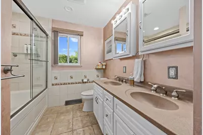 1236 Sandpiper Lane, Naperville, IL 60540 - Photo 15
