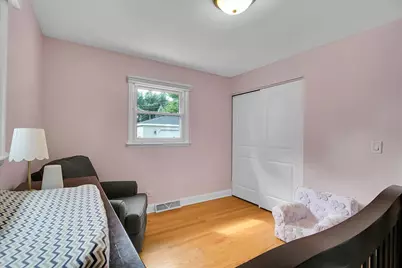 1402 S Robert Drive, Mount Prospect, IL 60056 - Photo 9