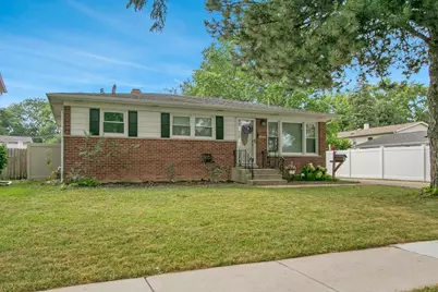 1402 S Robert Drive, Mount Prospect, IL 60056 - Photo 31