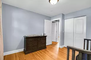 1402 S Robert Dr, Mount Prospect, IL 60056 - Photo 11
