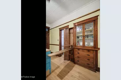 925 W 31st Place, Chicago, IL 60608 - Photo 17