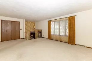 822 Hickory St, Geneseo, IL 61254 - Photo 9