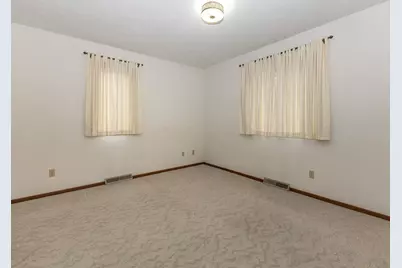 822 Hickory Street, Geneseo, IL 61254 - Photo 17