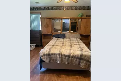 435 E Main Street, Tiskilwa, IL 61368 - Photo 21