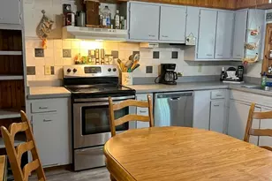 435 E Main St, Tiskilwa, IL 61368 - Photo 3
